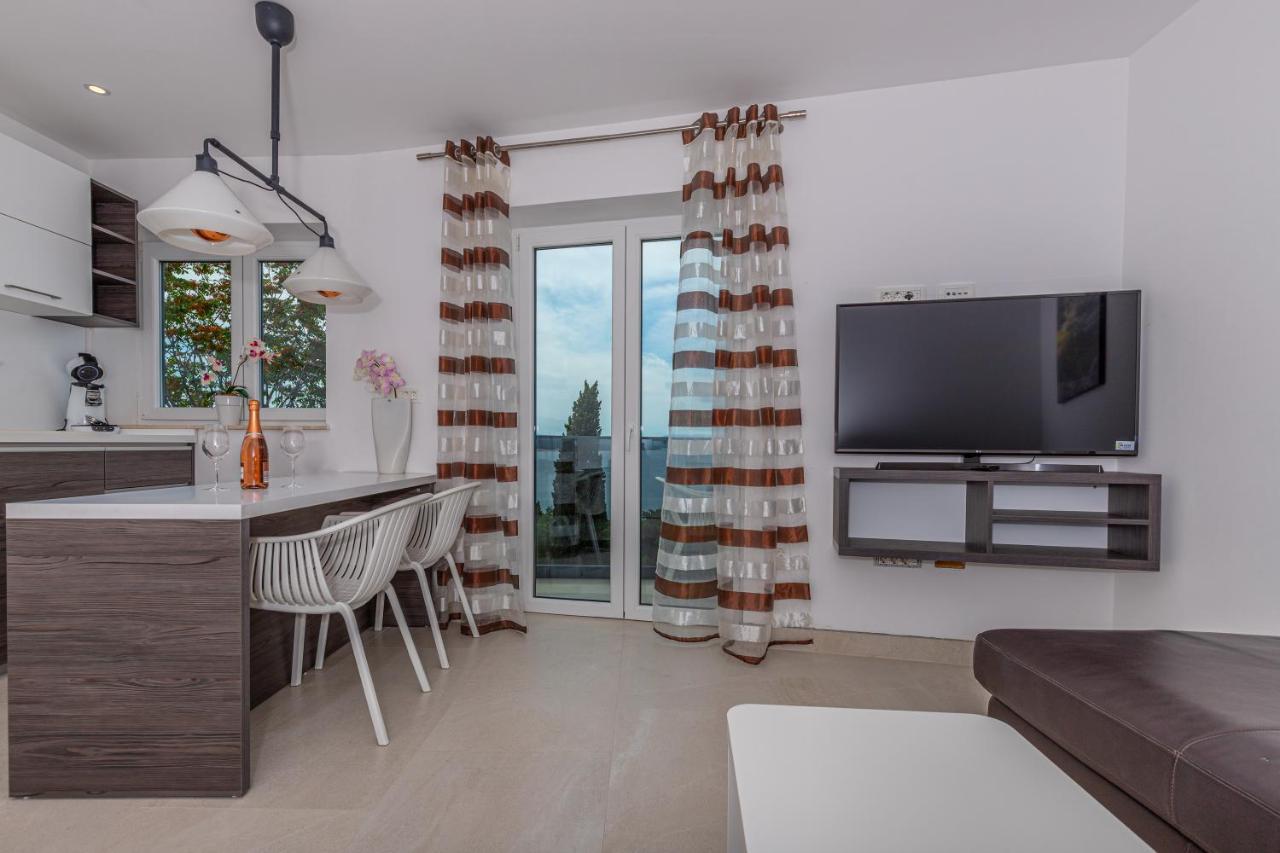 Apartmani Kecman Crikvenica Exterior foto