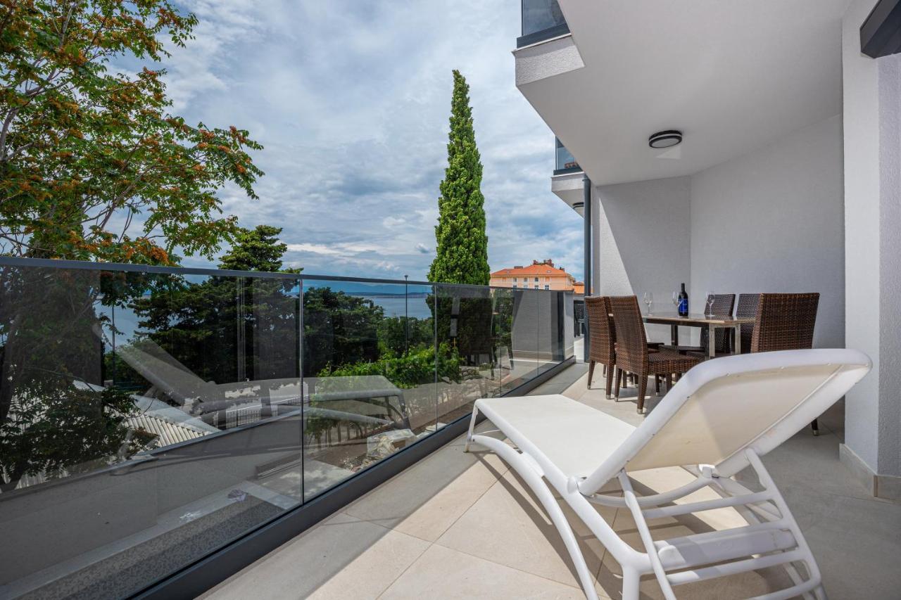 Apartmani Kecman Crikvenica Exterior foto